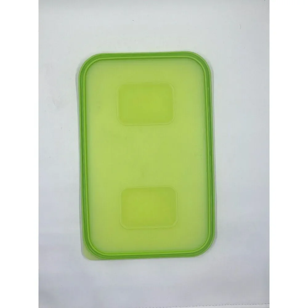 Tupperware Quadro Storage Containers (Set of 2) 6049, 6050 Green